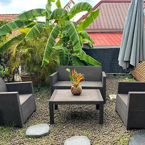  Appartement Agreable En Rez-de-jardin A 450m De La